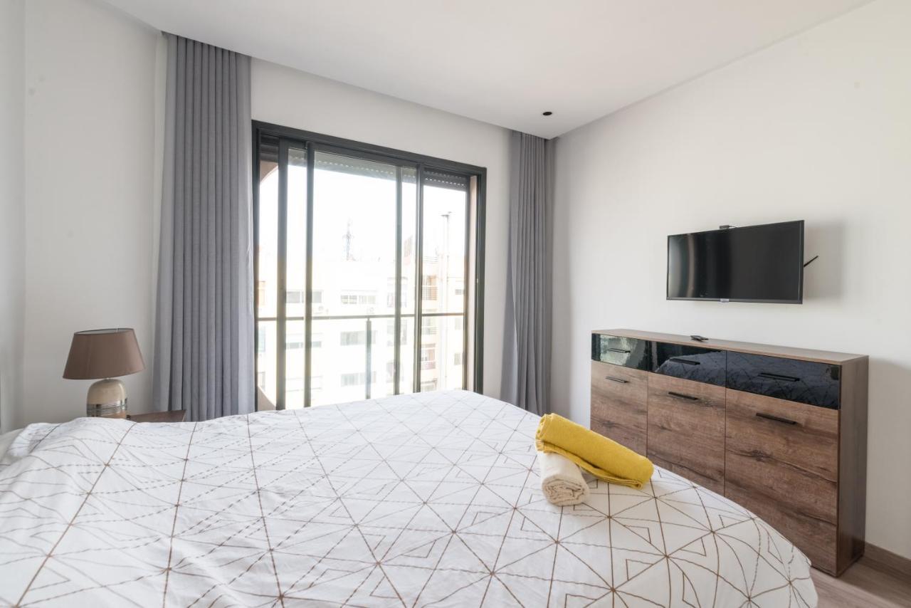Spectacular 2 Bedrooms In The Heart Of Appartement